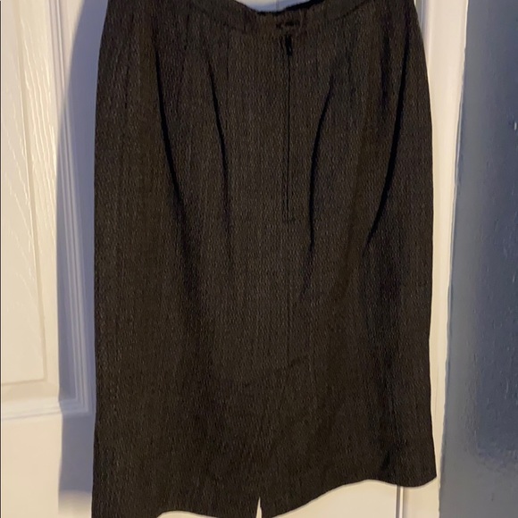 Skirts - Picture 2 of 2